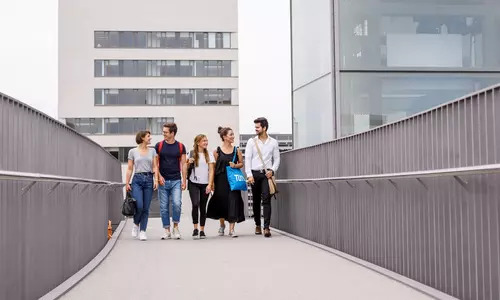 Students at the TUM Campus Heilbronn